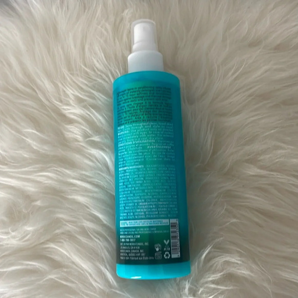 MoroccanOil All in One Leave In Conditioner 240mls/8.1fl.oz - Picture 4 of 8